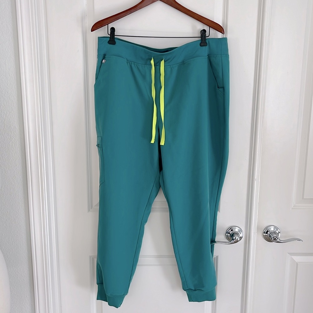Figs Technical Collection HW Zamora Jogger Scrub Pants Size XXL/P